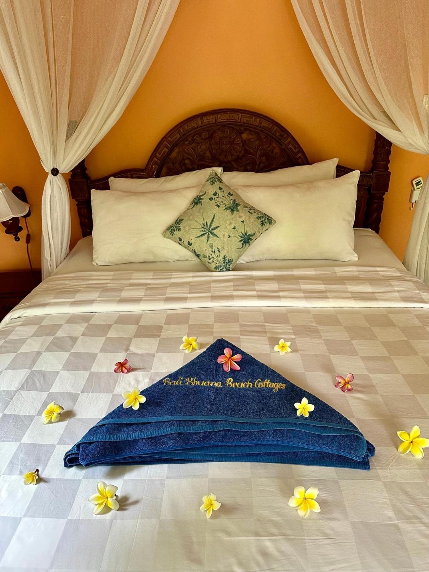 Bali Bhuana Beach Cottages Amed Kültér fotó